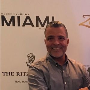 Meet your Posher, Augusto